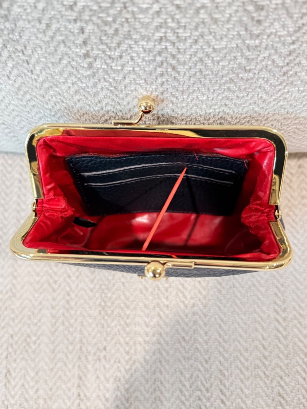 Dooney & Bourke Blue Pebble Grain Leather Framed Kisslock Wallet Clutch Pouch - Picture 6 of 8